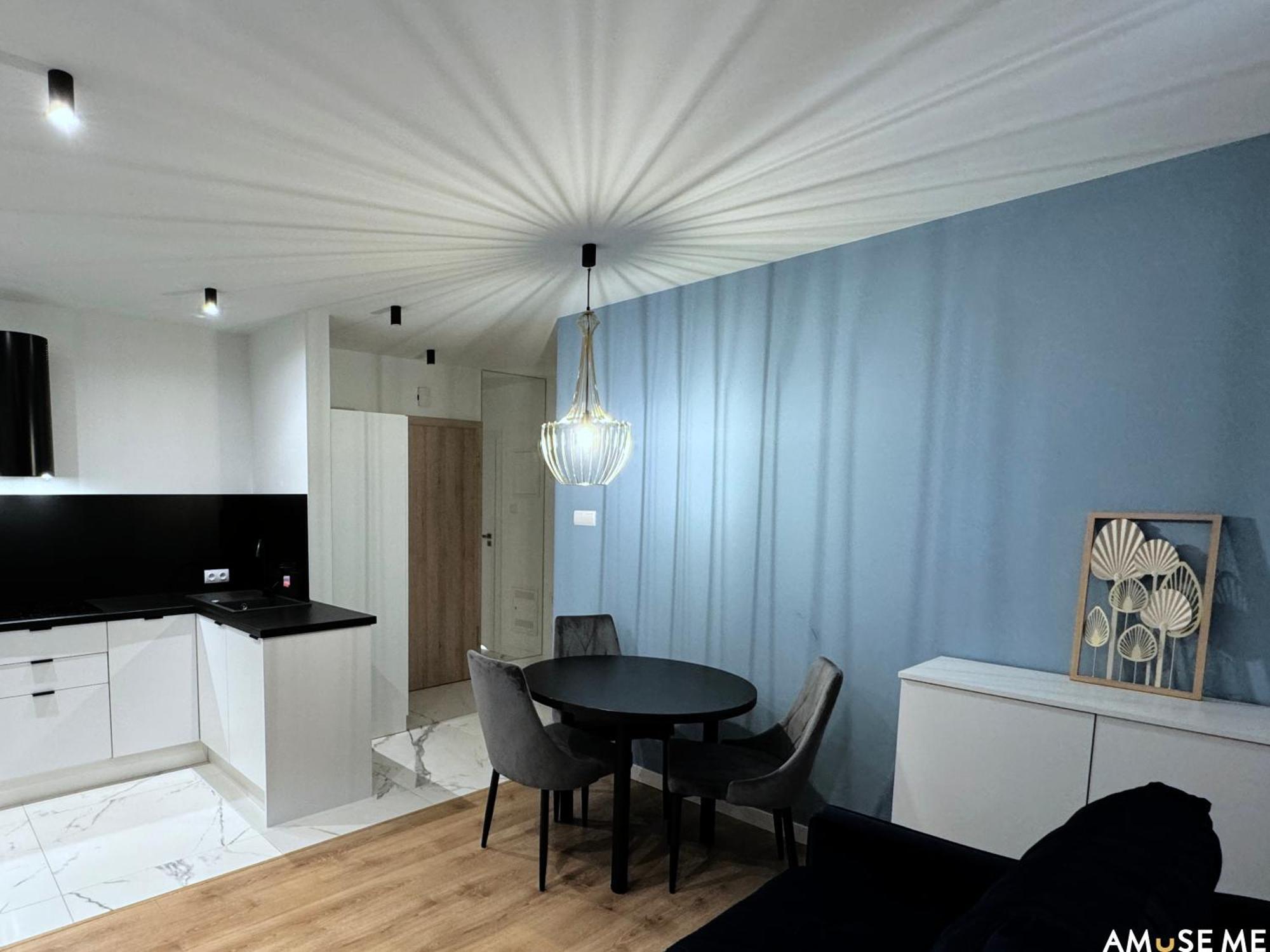 Amuse Me Aparthotel Келце Екстериор снимка